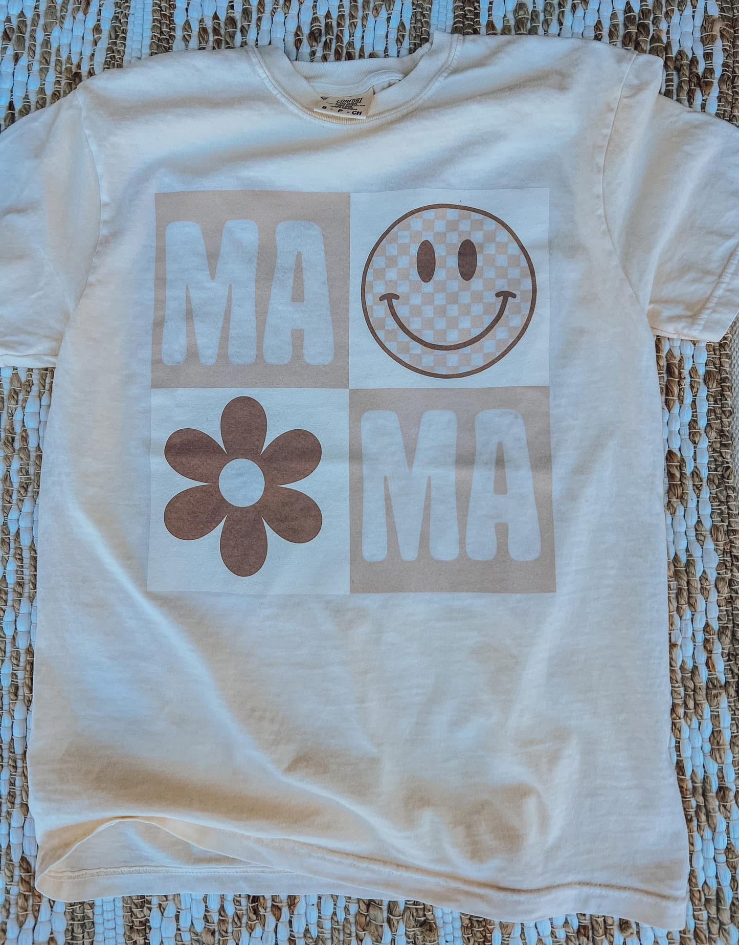 XL - mama tee
