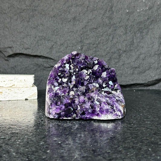 Large crystals (2 Lb) Amethyst geode with Agate formations
