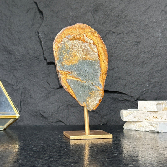 Incredible Jasper formation and Metal Base, Rare Crystal 100% natural