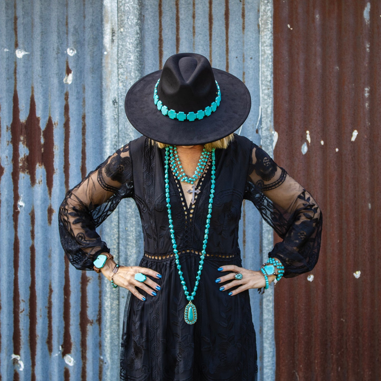 Long Western Turquoise Beaded Necklace w/ Squash Blossom Pendant 261w