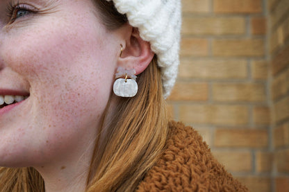 Bow Pumpkin Patch Earrings - Cashmere & Cream