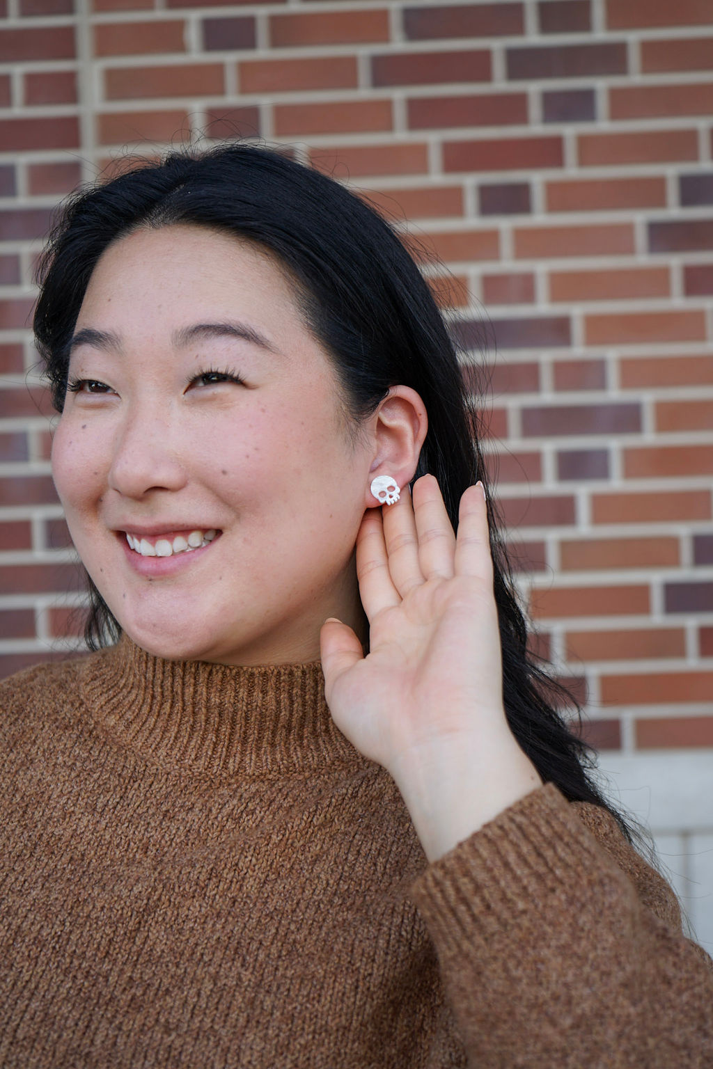 Skeleton Studs - White Shimmer