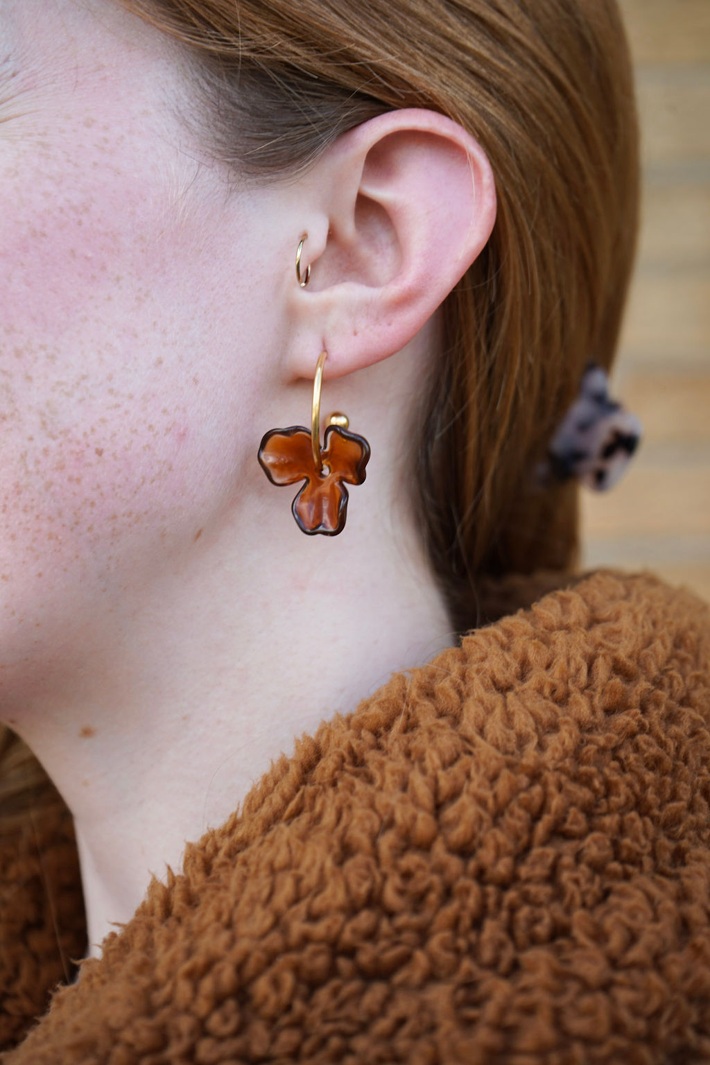 Magnolia Hoops - Amber