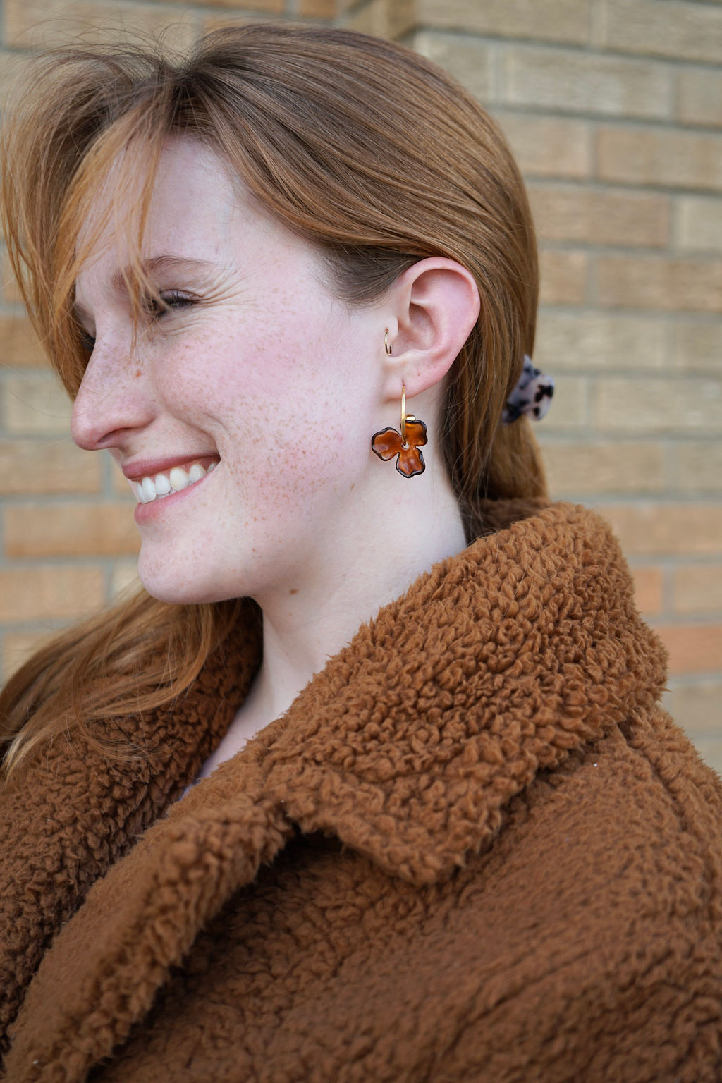 Magnolia Hoops - Amber