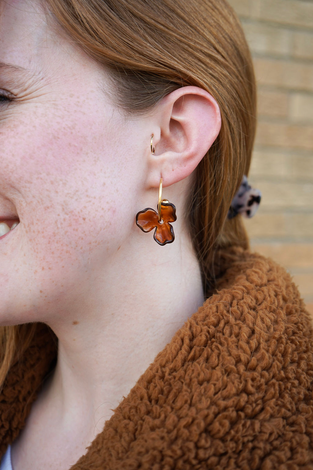 Magnolia Hoops - Amber