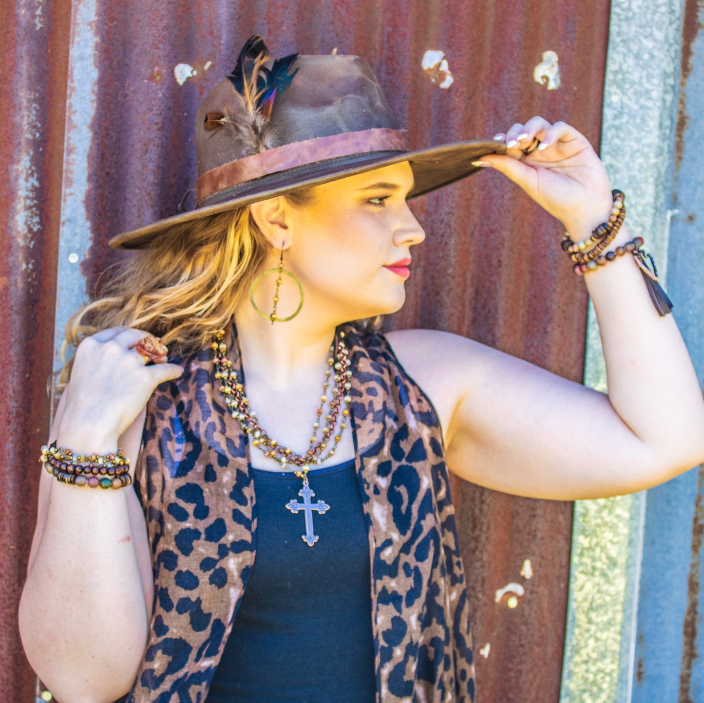 Western Copper Hoop Earrings w/ Natural Agate Beads 200s
