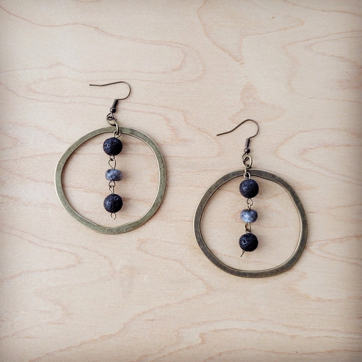 Western Copper Hoop Earrings w/ Labradorite Beads 200v