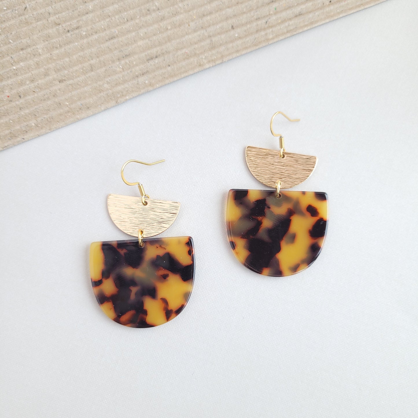Harper Earrings - Tortoise