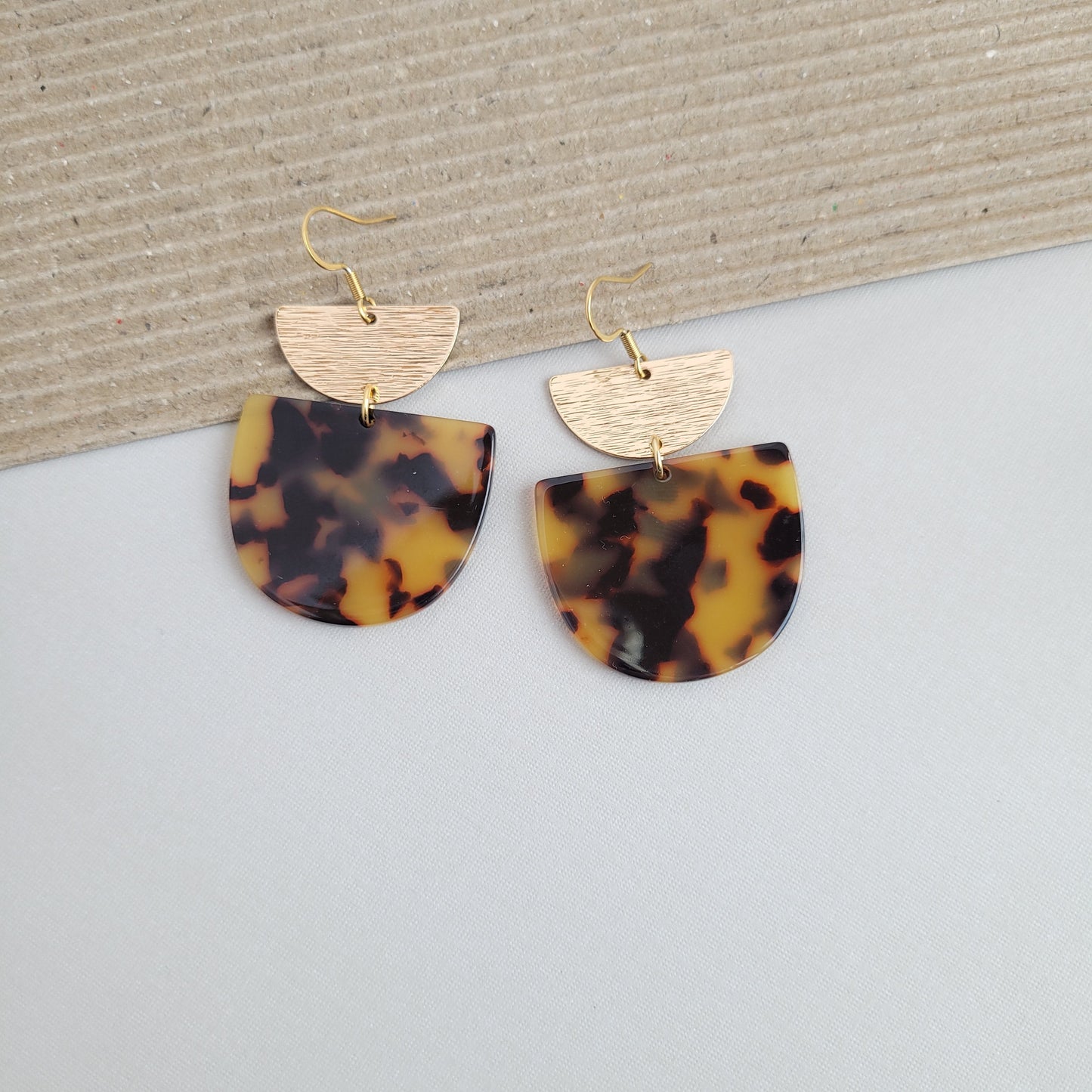 Harper Earrings - Tortoise