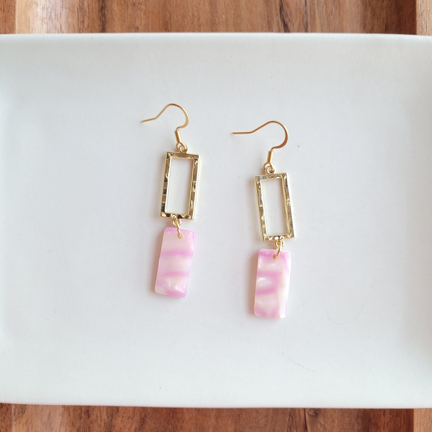 Raya Earrings - Bubblegum Pink