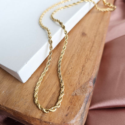 Luxe Gold Rope Chain - 18"