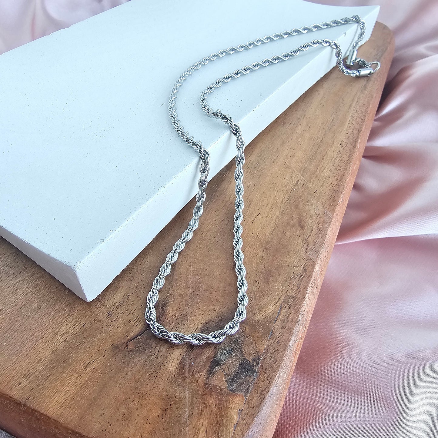 Luxe Silver Rope Chain - 18"