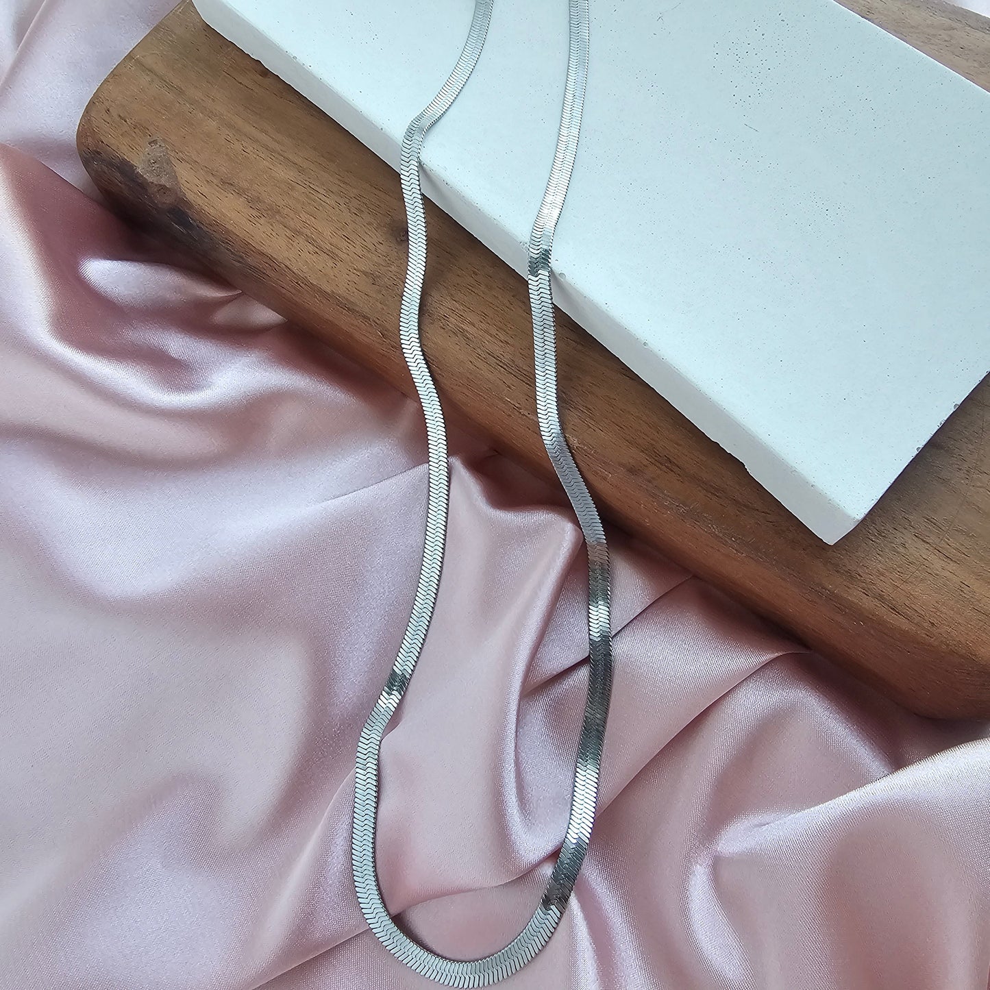 Luxe Silver Herringbone Chain - 20"