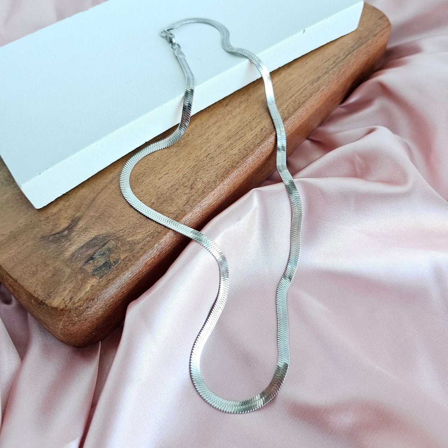 Luxe Silver Herringbone Chain - 20"