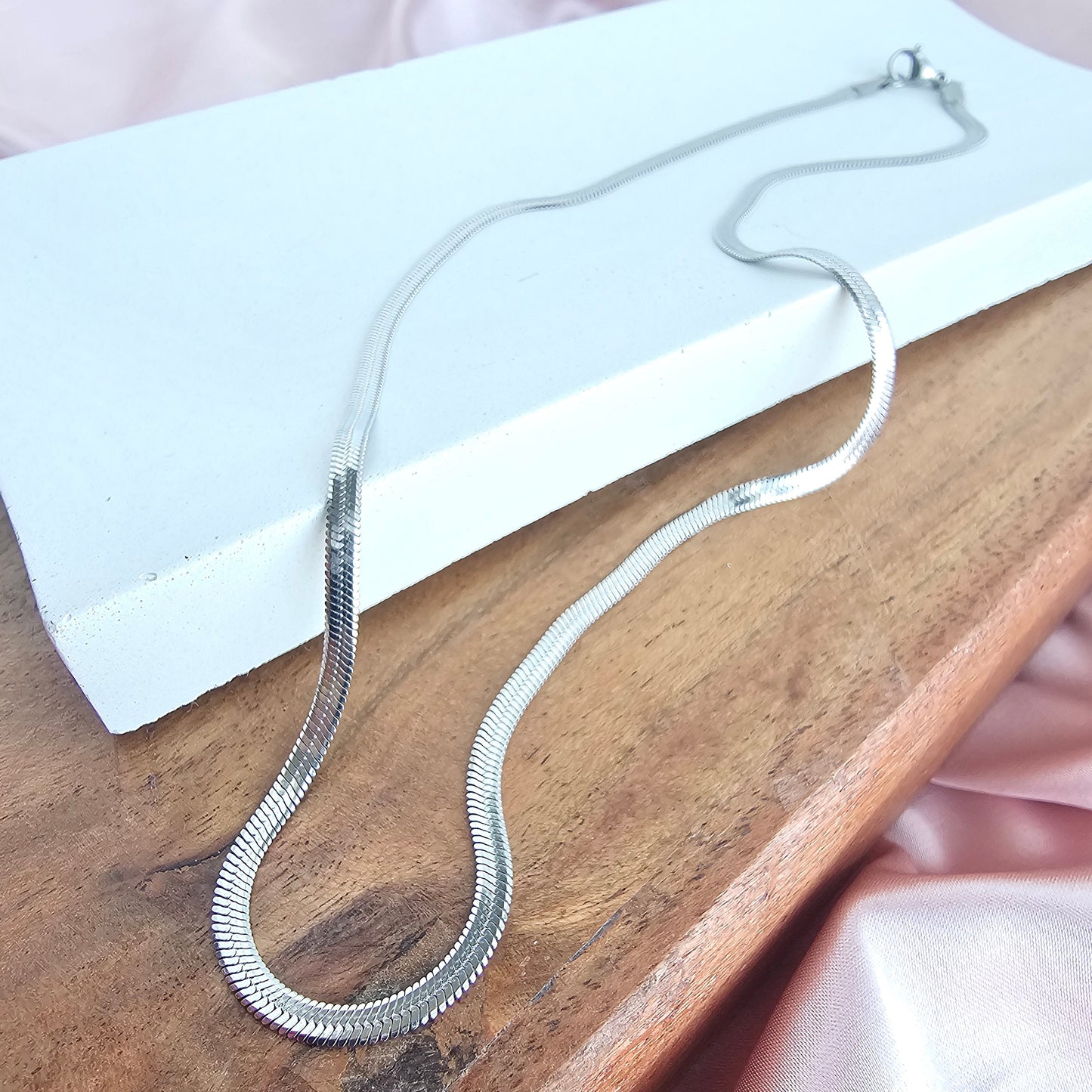 Luxe Silver Delicate Herringbone Chain - 18"