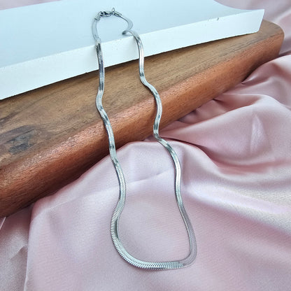 Luxe Silver Delicate Herringbone Chain - 18"