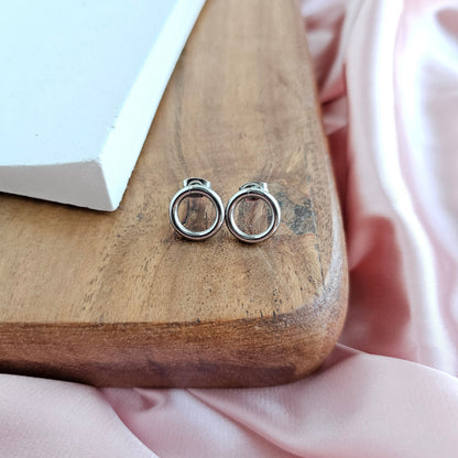 Luxe Silver Oriana Studs - Small