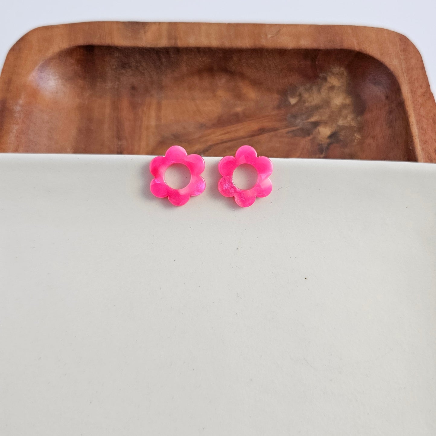 Flower Studs - Hot pink