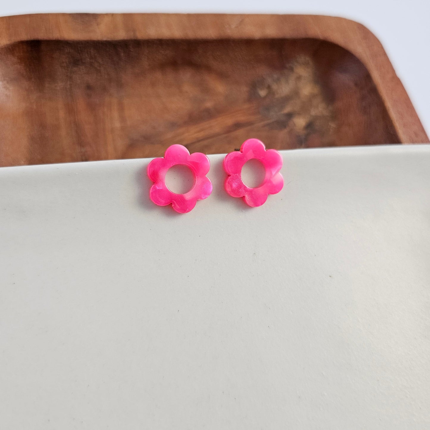 Flower Studs - Hot pink