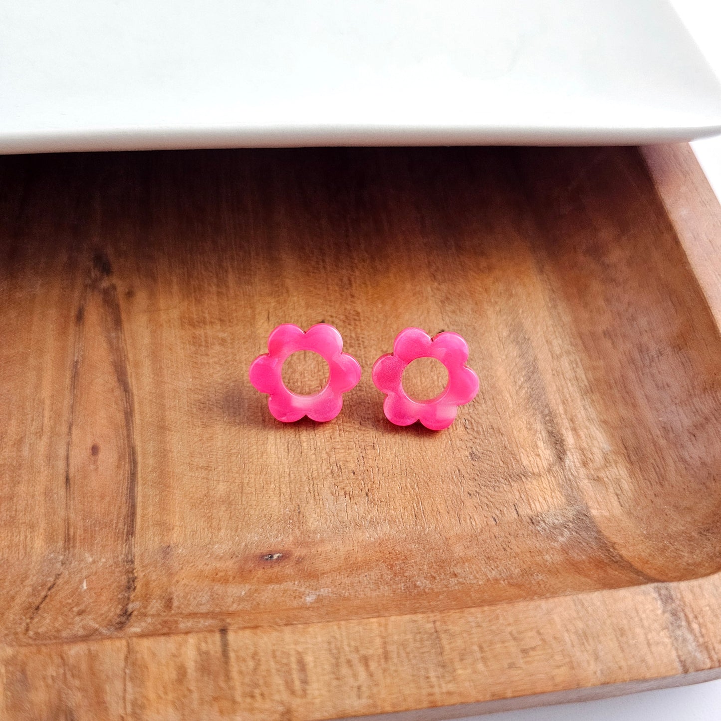 Flower Studs - Hot pink