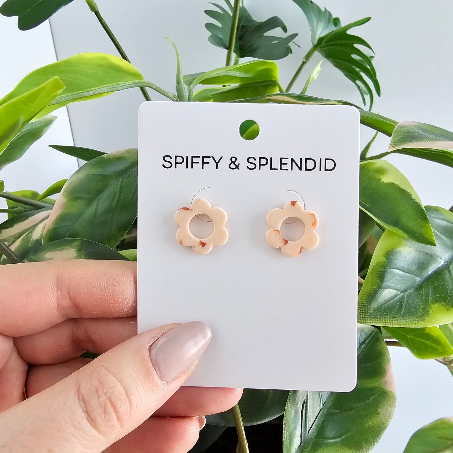 Flower Studs - Peach