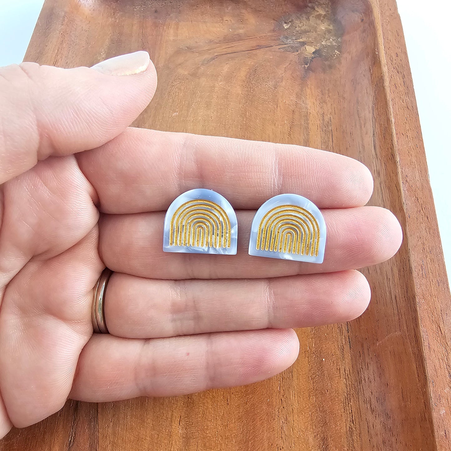 Betty Studs - Glacier Blue