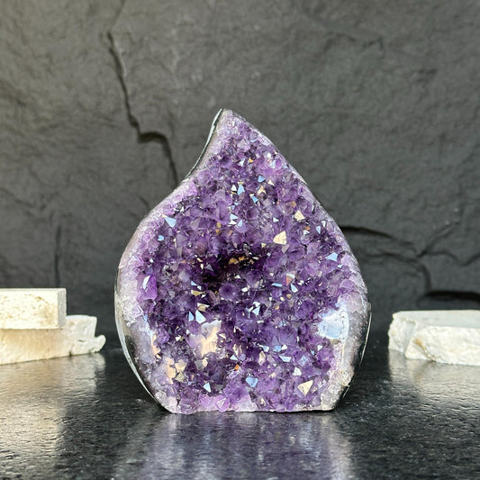 Decorating with crystals, amethyst flame