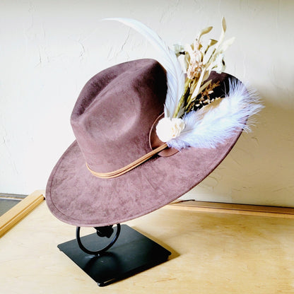 Boho Western Wedding Floral & Feather Bridsmaid Hat in Brown 984n