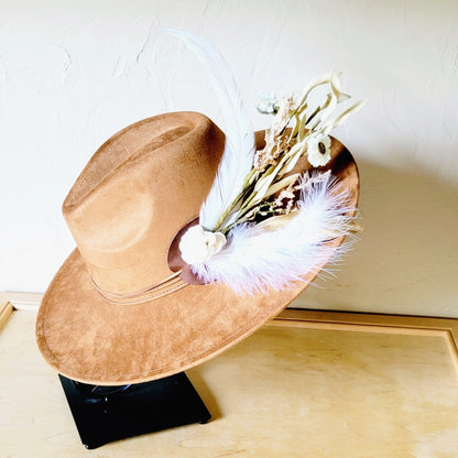 Boho Western Wedding Floral & Feather Bridsmaid Hat in Tan 984p