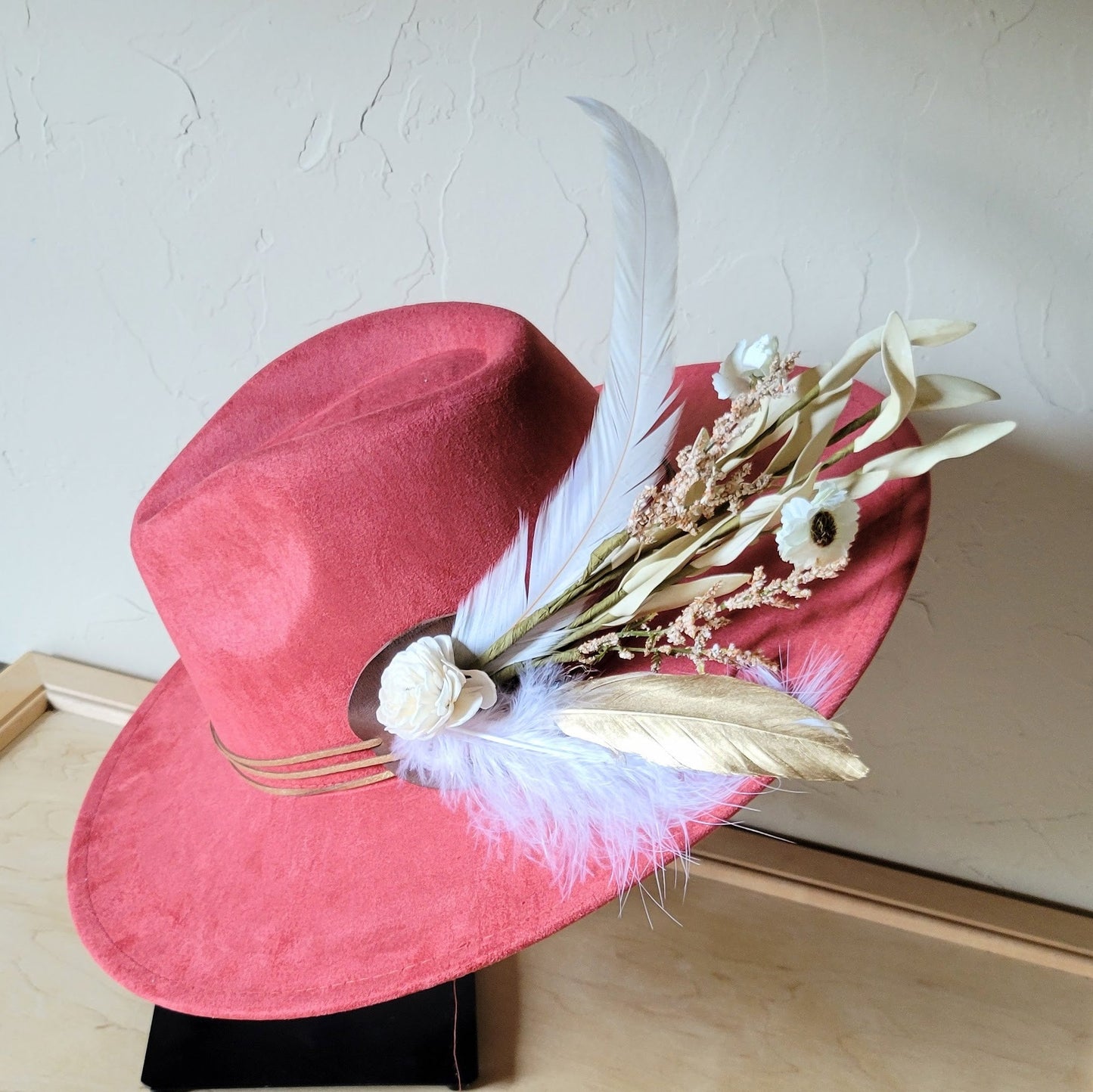 Boho Western Wedding Floral & Feather Bridsmaid Hat in Rust 984q