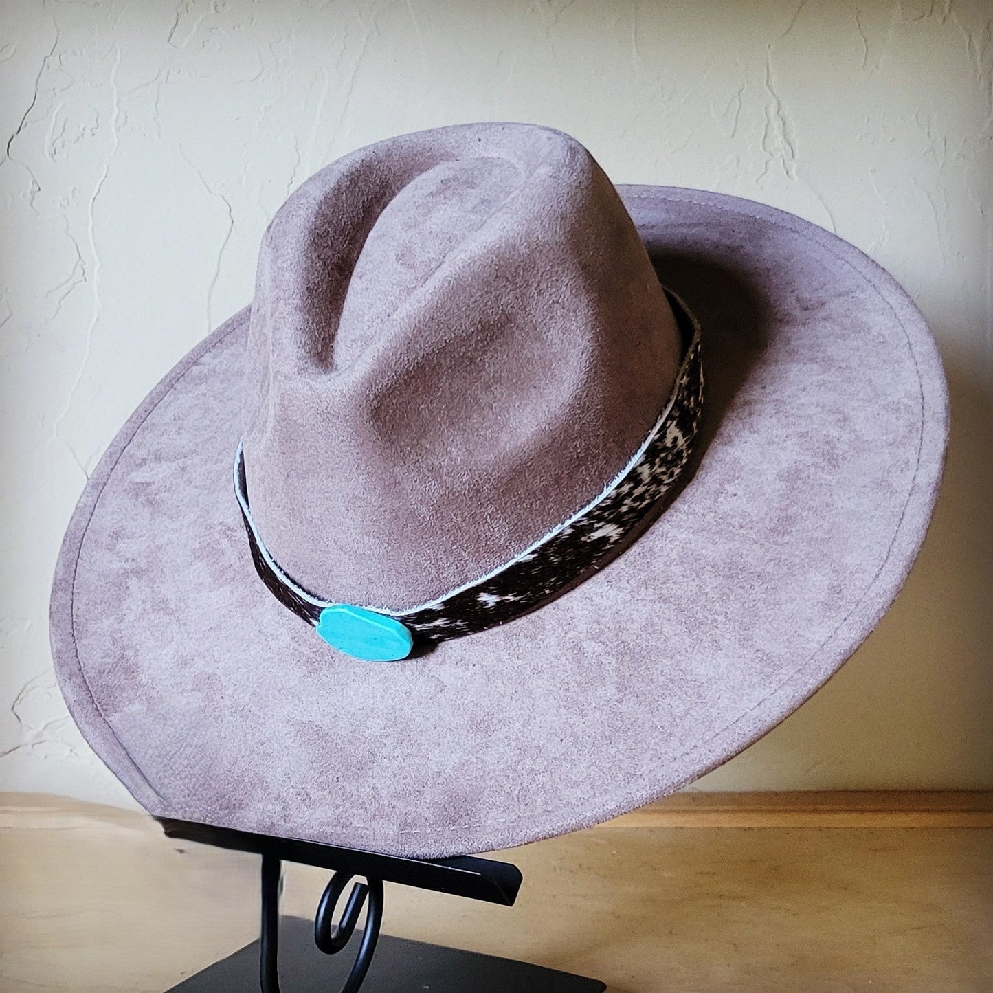 Spotted Hide w/ Turquoise Slab Leather Band + Choice of Boho Hat 985u