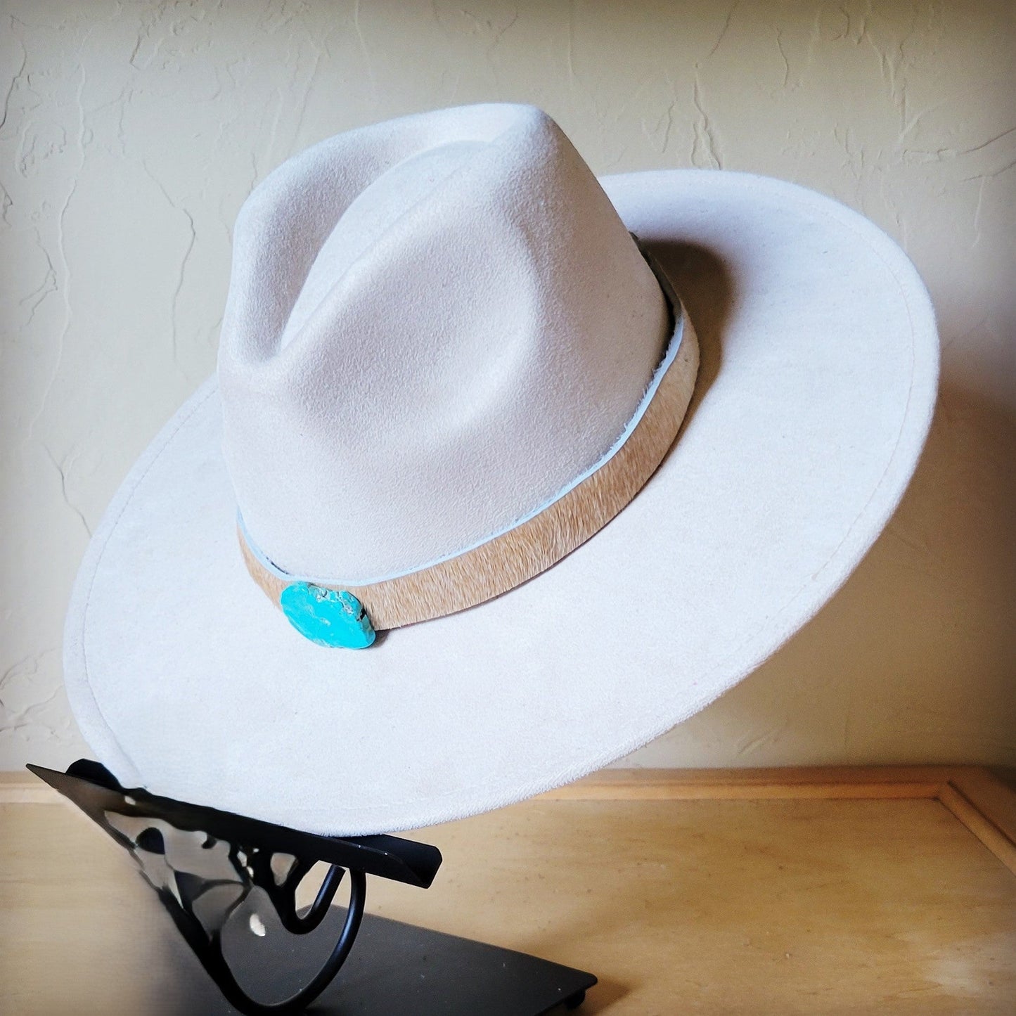 Tan Hide w/ Turquoise Slab Leather Band + Choice of Boho Hat 985t