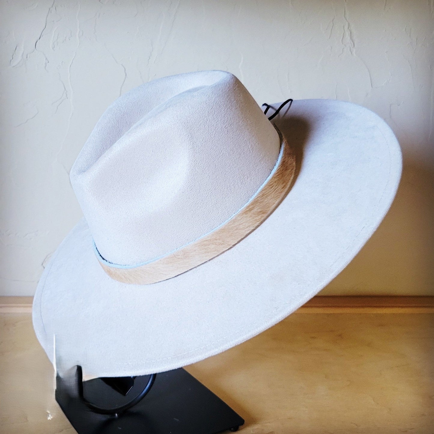 Tan Hide Western Leather Band w/ Choice of Boho Hat 985L