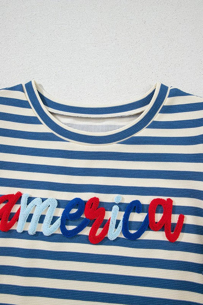 Stripe America Cursive Graphic Puff Sleeve T-shirt