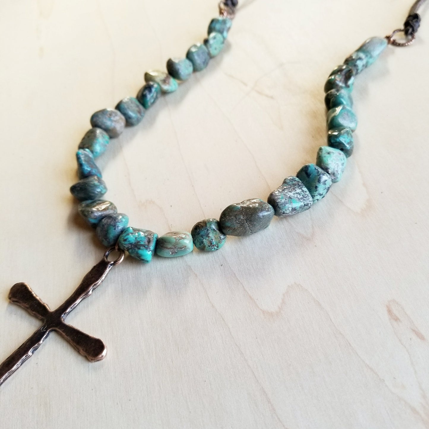 Natural Turquoise Beaded Necklace wi/ Copper Cross Pendant 242u
