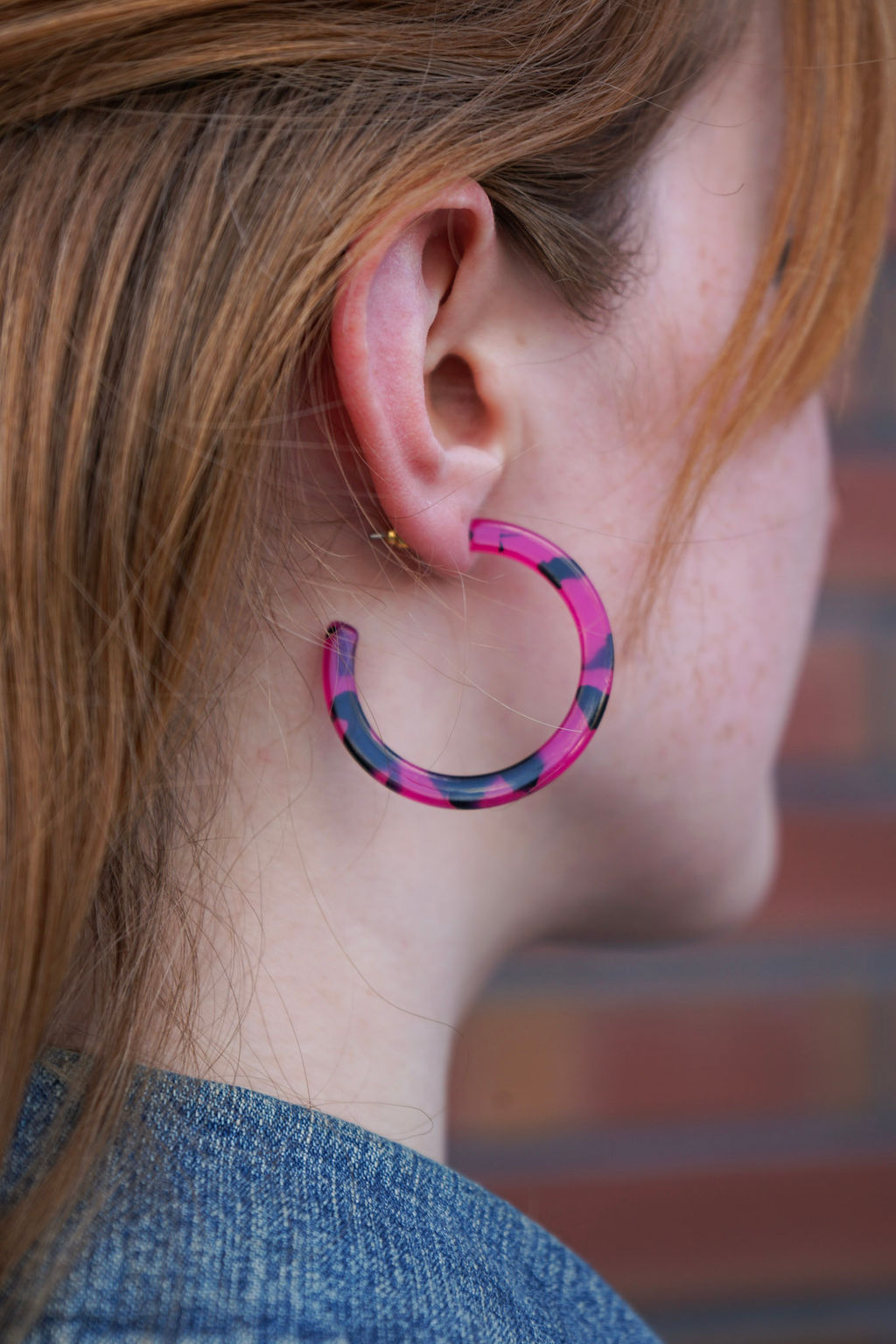 Camy Hoops - Fuchsia Tortoise