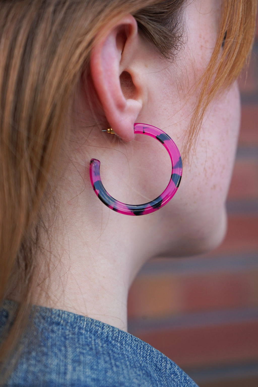 Camy Hoops - Fuchsia Tortoise