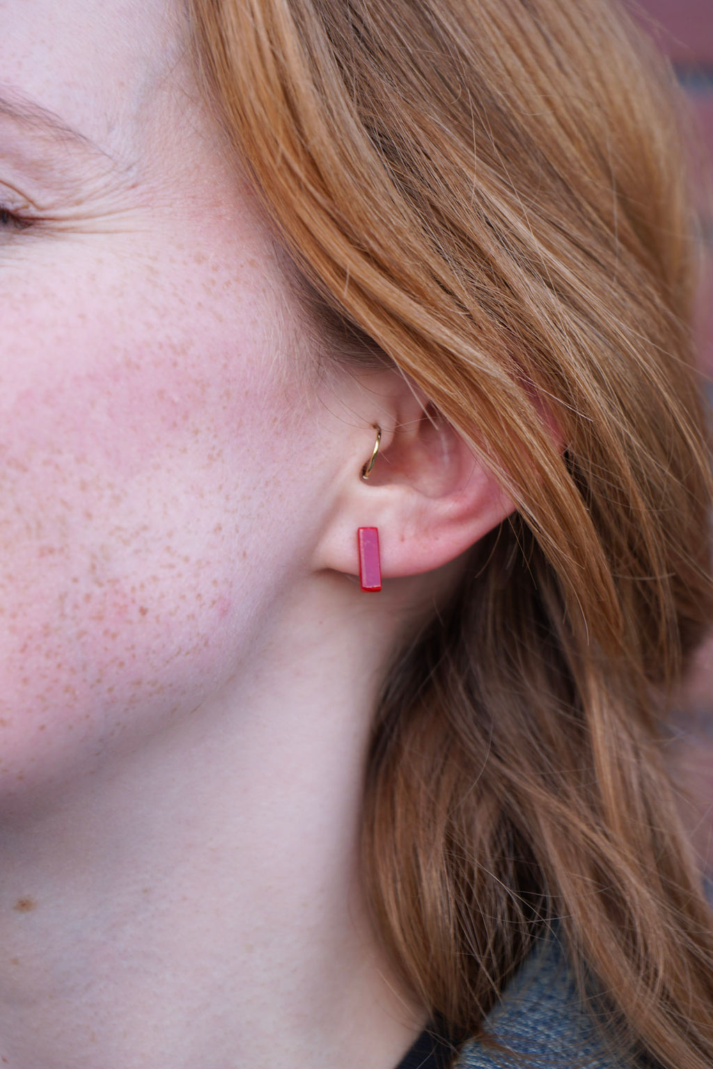 Mini Bella Studs - Scarlet