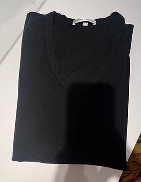 1/2 SLV V-Neck T-shirt