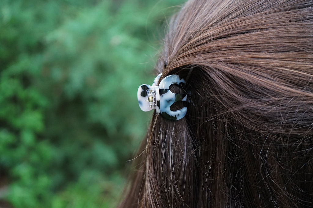 Claire Hair Claw Trio - Blue Tortoise, Snow Tortoise, and Fuchsia Tortoise