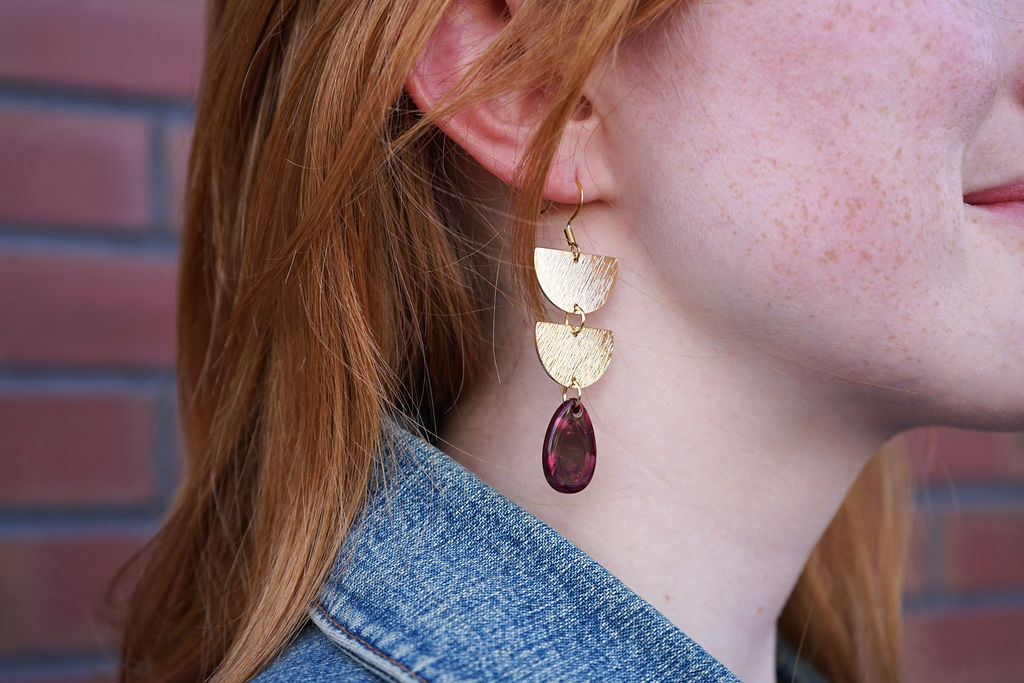 Aria Earrings - Maroon