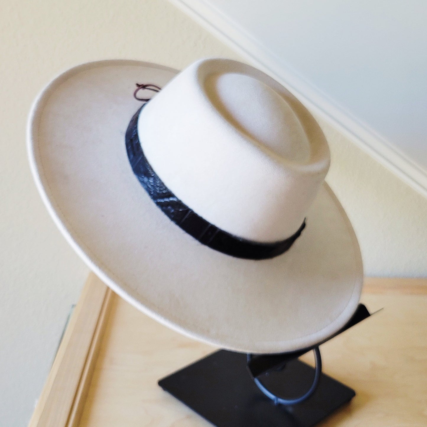 Black Navajo Embossed Leather Hat Band Only 952q