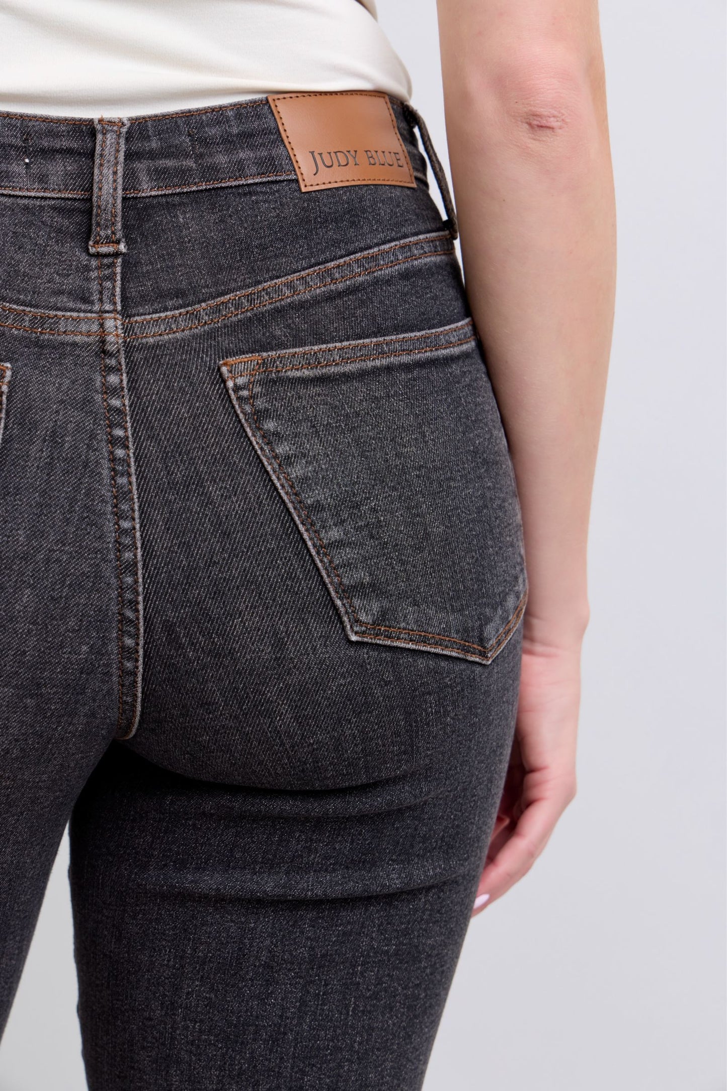 Judy Blue Jean Washed Slim Straight