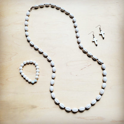 **White Turquoise & Wood Melon Beaded Necklace 258p