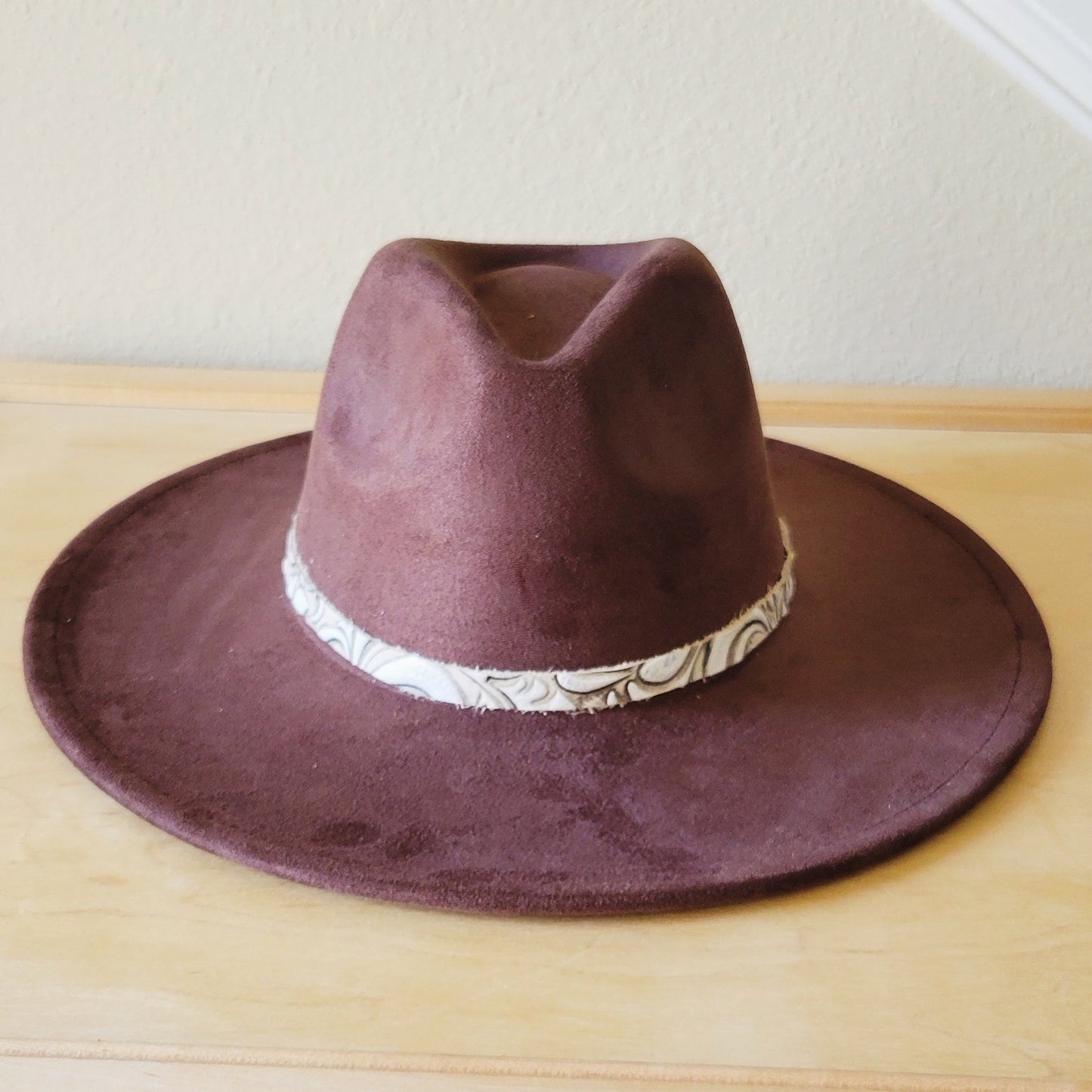 Sandy White Floral Embossed Leather Hat Band Only 951c