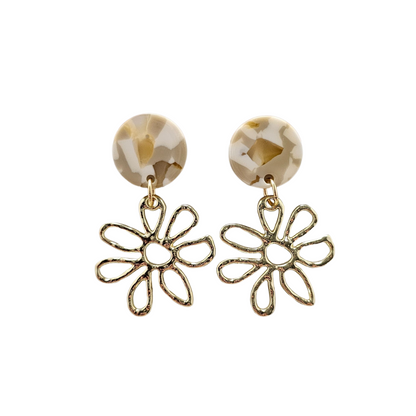 Lily Earrings - Daffodil