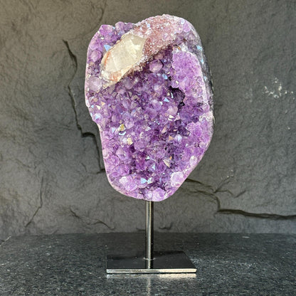Giant amethyst geode, genuine amethyst
