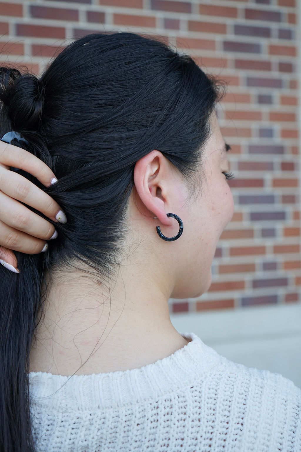 Cam Mini Hoops - Black