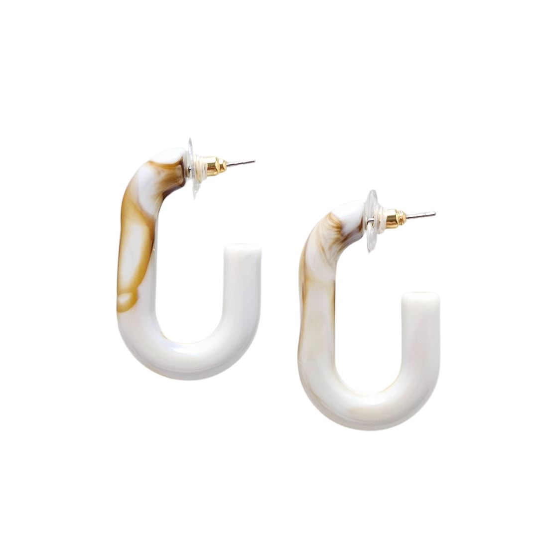 Joanna Hoops - Latte