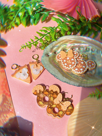 Mousey Pumpkin Pie Slice Earrings